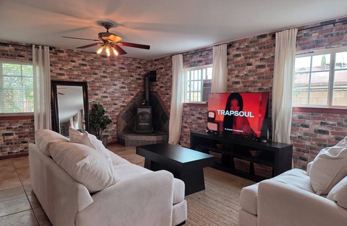 Apple Valley Apartment | Zen Den Studio