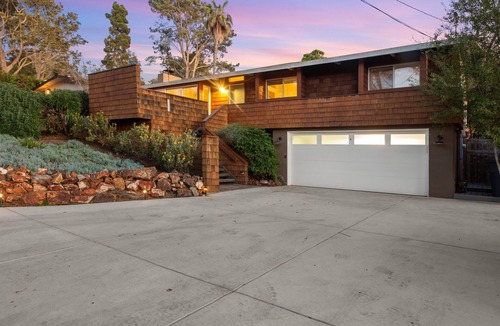 Del Mar House | Zuni Delight - indoor/outdoor, hot tub, separate guest suite