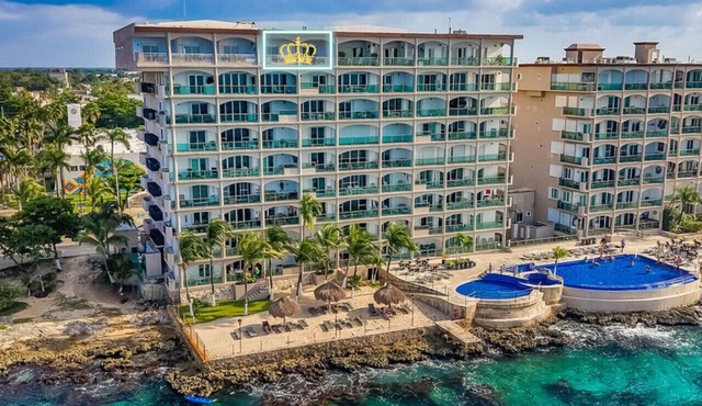 2 BEDROOM | OCEANFRONT AT EL CANTIL