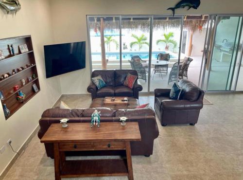 4 Bedroom Downtown Los Barriles Casa Pina