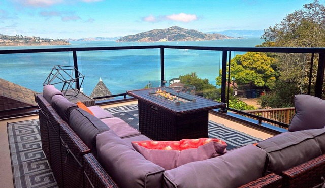 A Bird’s Eye View – A Blink to the City - A Break in Marin *30 Day Minimum* in Sausalito