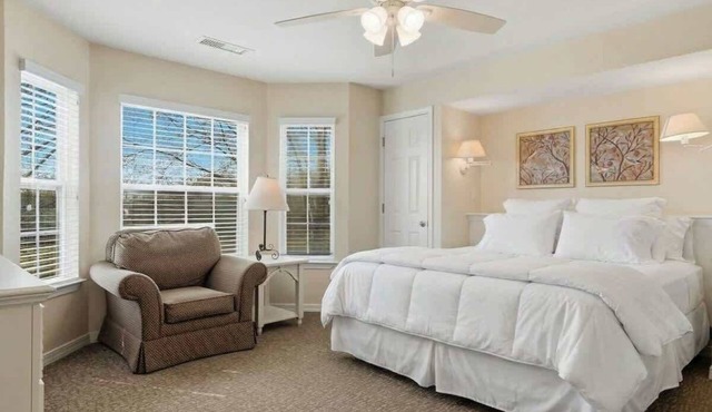Apple Mountain Resort | 2BR Scenic Escape in Clarkesville