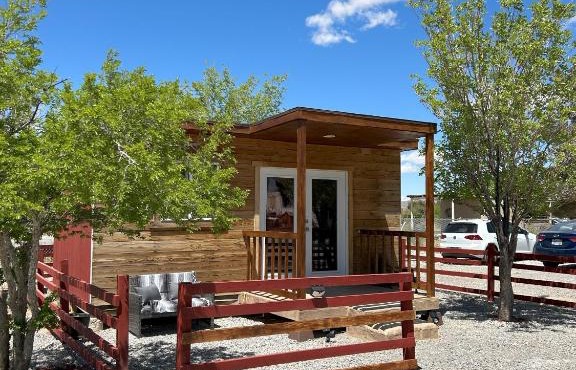 Area 3251 Desert Valley Guest Suite