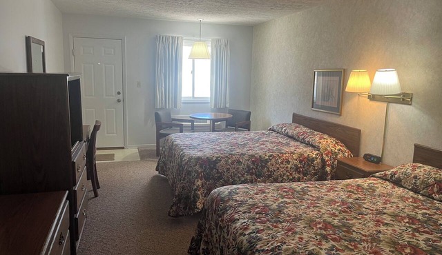 Aurora Inn in Aurora