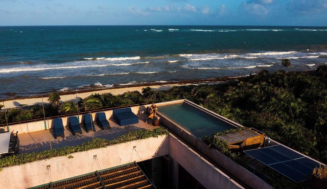 Award-Winning Beach House | Chef + Sky Pool