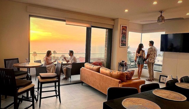 Baja Penthouse - Oceanfront Wrap-Around Views