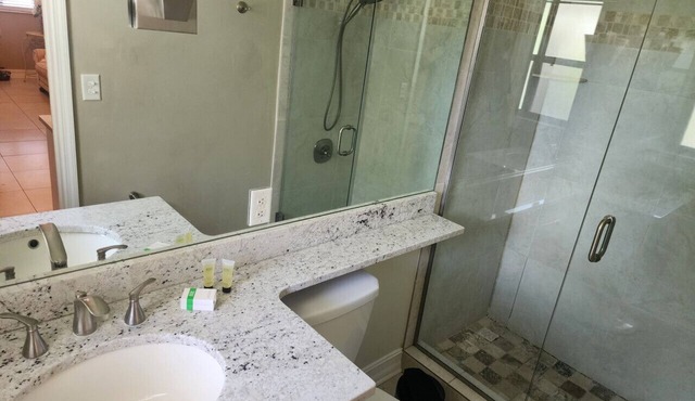 Bayshore Inn & Docks Two Bedroom Unit 8 Overlooking the Pool in Naples