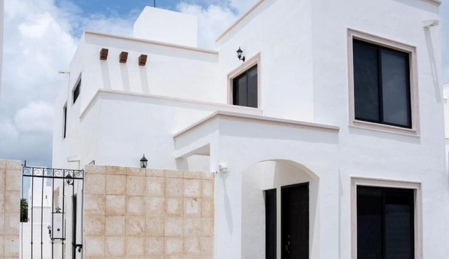 Beautiful house 2 bedroom wifi TV