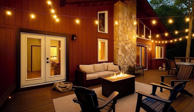Cabin with Mountain Views/Large Deck/Fireplace/Near Hiking, Biking, Winery in Beech Mountain