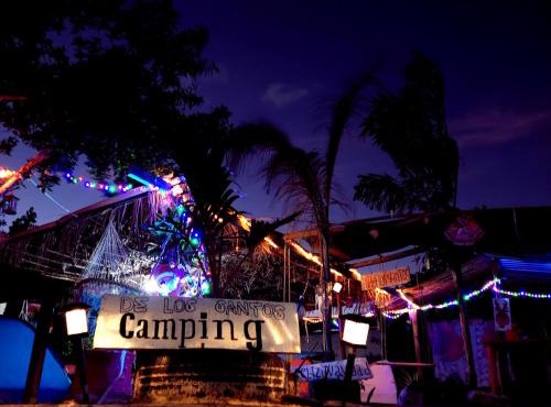 Casa de los Santos Camping y eco cabañas