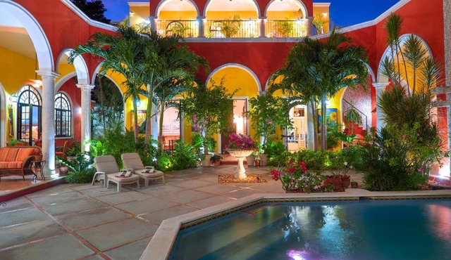 Casa Oasis Guest House and Spa