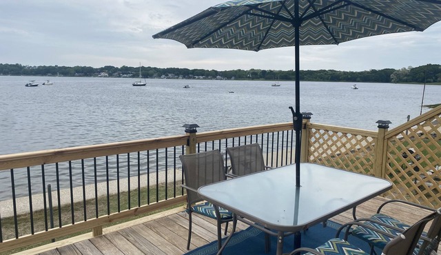 Charming Waterfront Cottage in Bristol, RI in Bristol