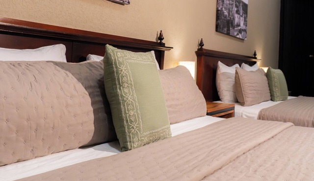 COMALITAS HOTEL Y CAFE