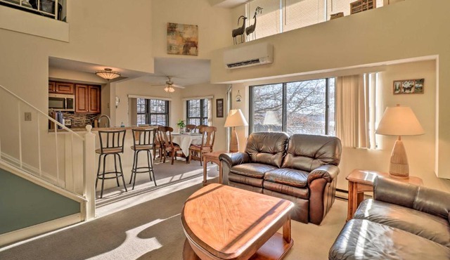 Condo on Big Boulder Lake Less Than 1 Mi to Slopes! in Lake Harmony
