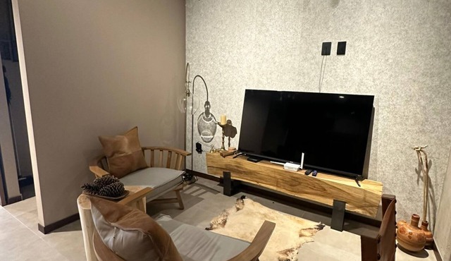 Confortable Depa 2 BR A/C, Chapu, Gym, Cas y Expo