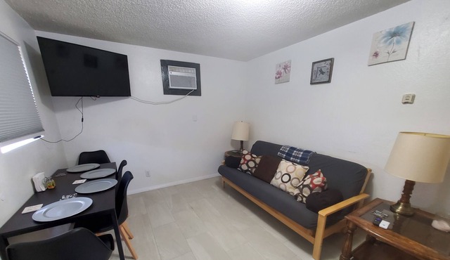 Cozy guest house in yucaipa in Yucaipa