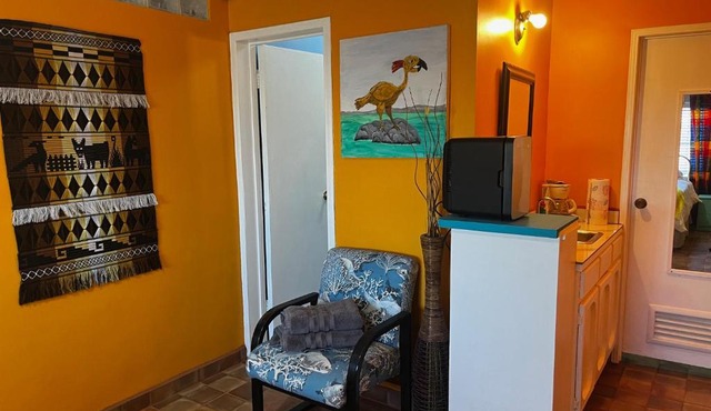 Crash & Go - Hotel Style Room in San Felipe