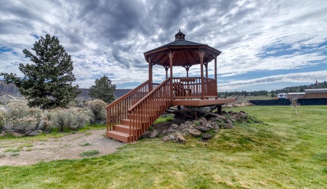 Crooked River Ranch Cabins in Terrebonne