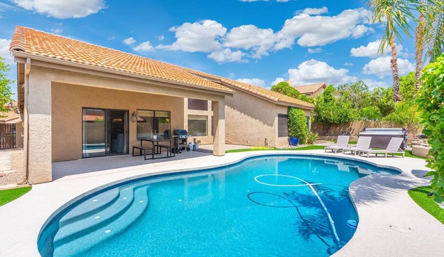 Desert Retreat with Pool Near Golf & Hiking in Scottsdale