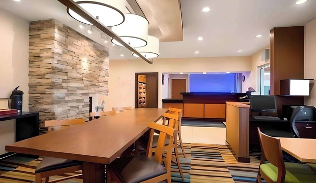 Dubuque Inn & Suites in Dubuque