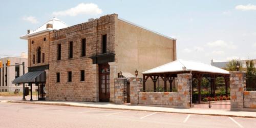 Eastburn Inn in Jacksboro