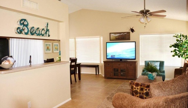 Fabulous Home & Perfect Location - Brand New Decor & Professionally Designed