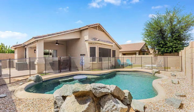 Family Retreat with Private Heated Pool near Golf Course and AZ Athletic Grounds