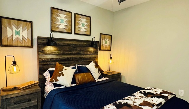 Farm studio in Helotes