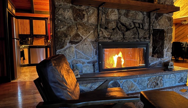 Fisherman’s paradise in wine country. www.umpquariverlodge.com in Umpqua