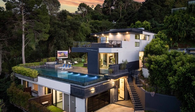 Gated New Designer 5bd/6ba Estate w Pool & Spa, Guest house, Elevator, & Views!