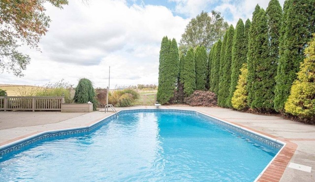 Gettysburg Farm Stay w/Pool & Barnyard Animals in Gettysburg