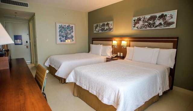 Hampton Inn by Hilton Merida
