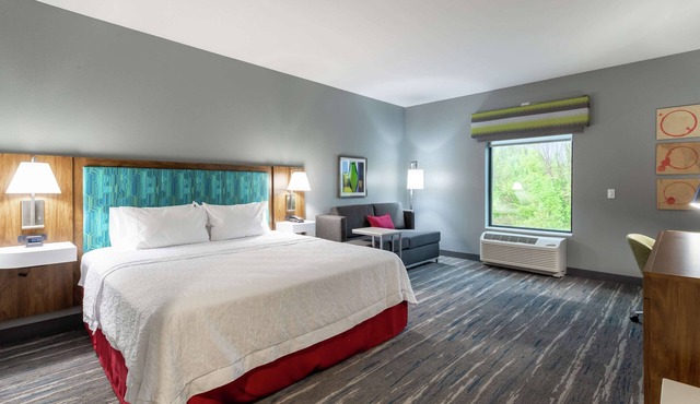 Hampton Inn Madison in Madison