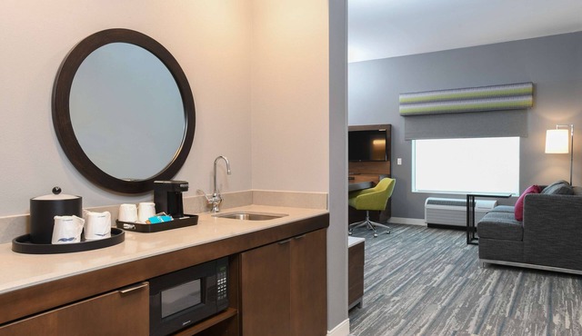 Hampton Inn & Suites Cincinnati Liberty Township in West Chester