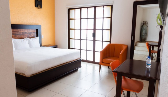 Happy Express Hotel