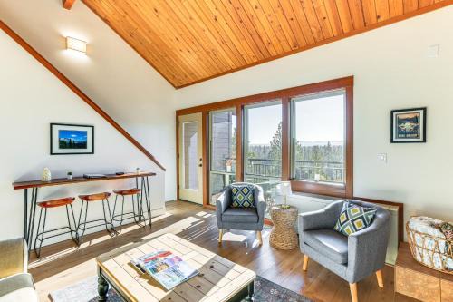 Hike, Ski & Golf: Bend Condo at Seventh Mtn Resort in Bend