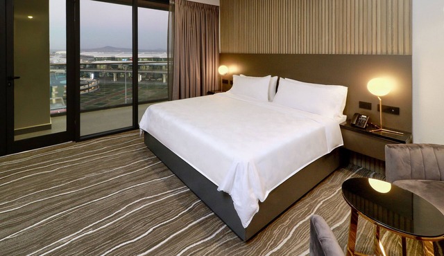 Holiday Inn Hotel and Suites Mexico Felipe Angeles Airport by IHG