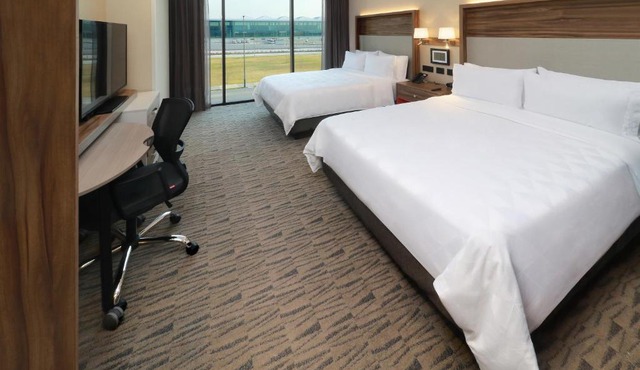 Holiday Inn & Suites - Mexico Felipe Angeles Airport by IHG
