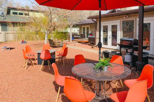 Hot Tub & Fire Pit: Sedona Oasis!