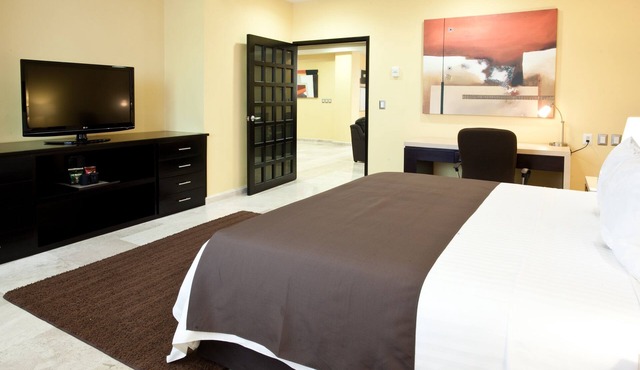 Hotel Hipico Inn