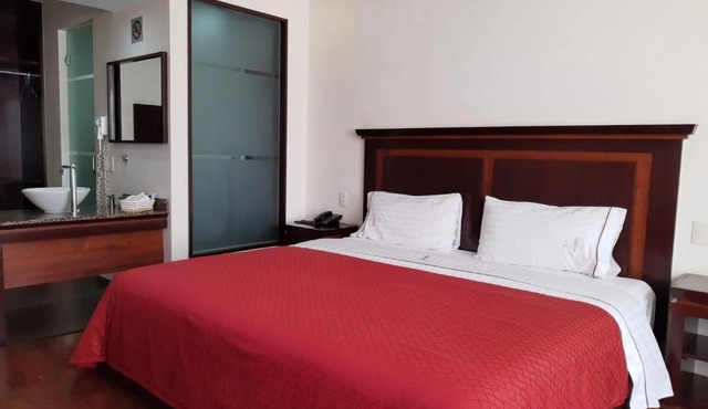 HOTEL MADEIRA