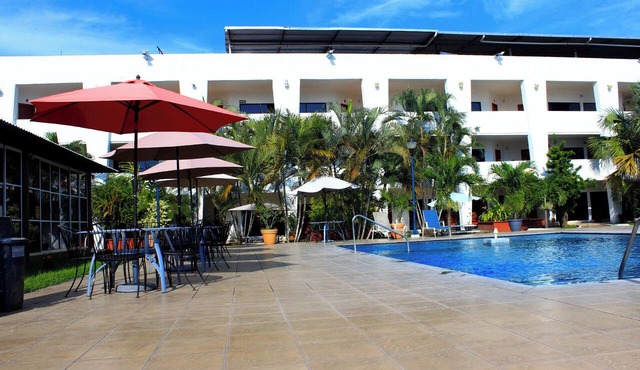 Hotel Plaza Mazari
