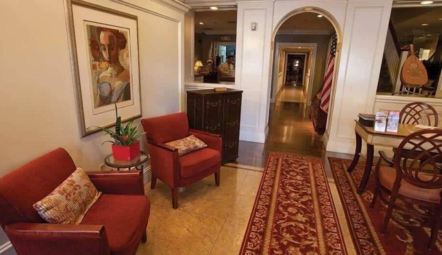 Hotel Suite at Wyndham Inn at the Opera Resort in San Francisco