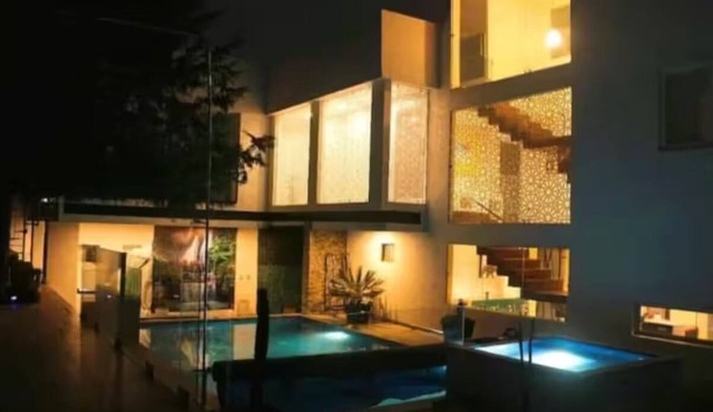 House with Pool, in Private.