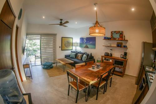 Kam Na Ha #202 - Elegant, newly listed, 2 Bedroom Retreat with Rooftop Oasis and Pool