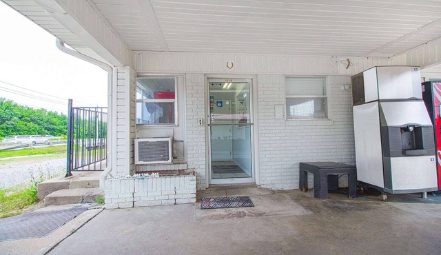 King Bed | McAlester OK in McAlester OK