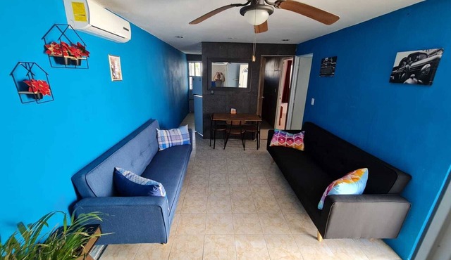 Large house with a/c and Wifi for large groups and families very close to everything 16px