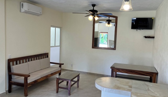 Los Amores Apartments C