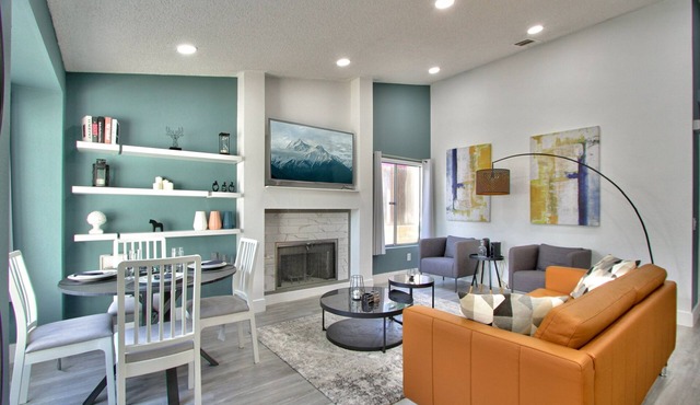 Lovely Modern Design 3-bedroom House in tranquil Temecula
