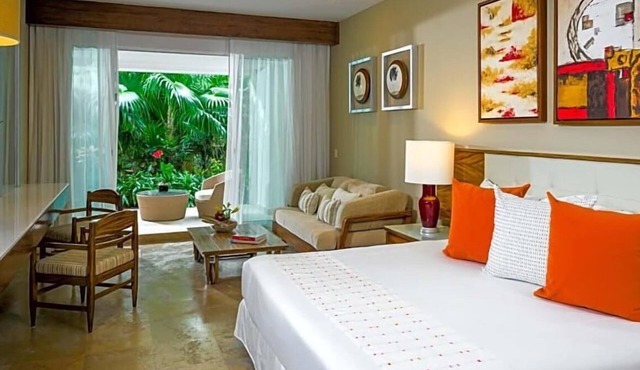 Luxurious resort stay for a group/family with beautiful beach and amazing pools!